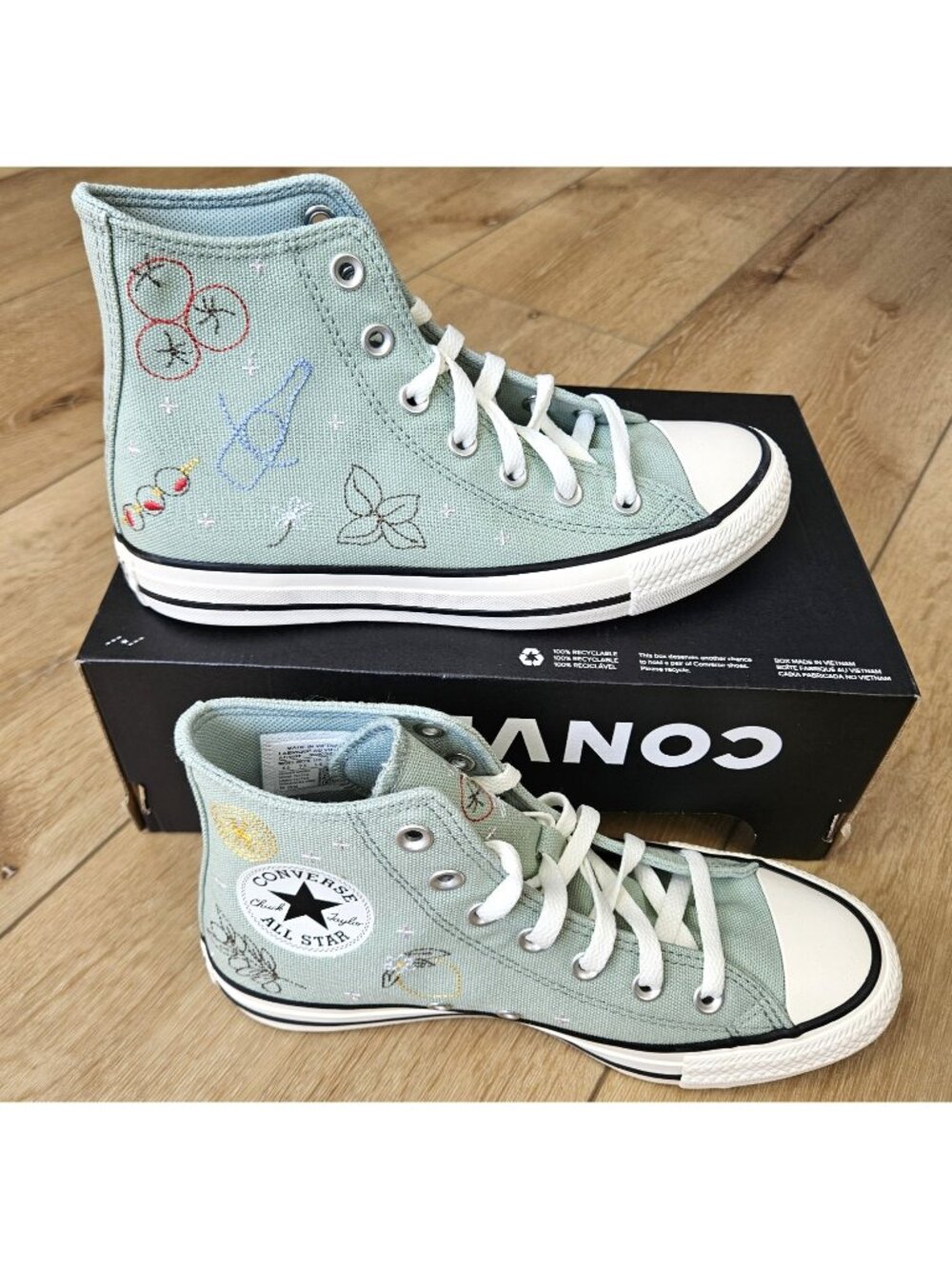 Converse Chuck Taylor High Top Embroidered Light Green Womens 7.5 Market A17909F